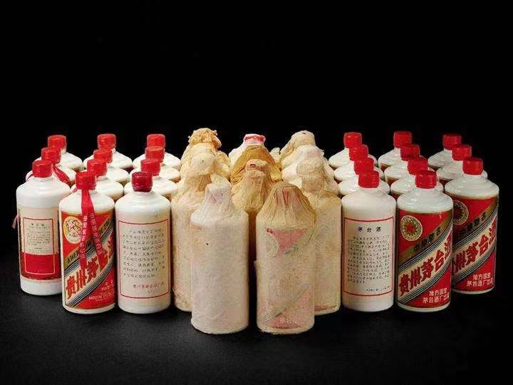 西沙日照岚山回收酒价格哪里回收(附近上门回收茅台酒）?